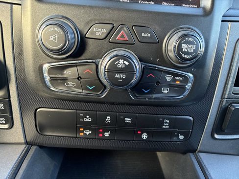 Used 2018 RAM 1500 Rebel w/ Luxury Group image 45