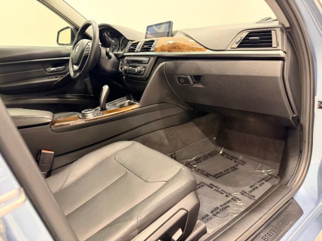 Used 2015 BMW 328i Sedan RWD image 13