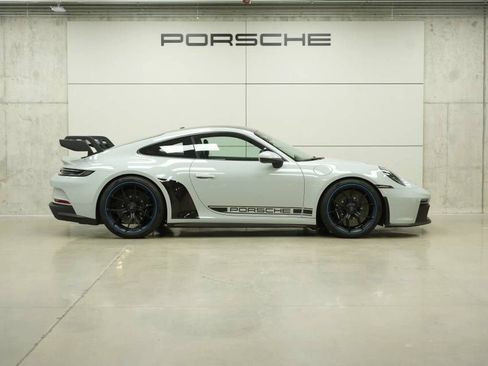 Used 2022 Porsche 911 GT3 RWD image 8