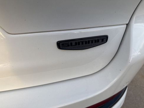 Used 2024 Jeep Grand Cherokee L Summit image 6