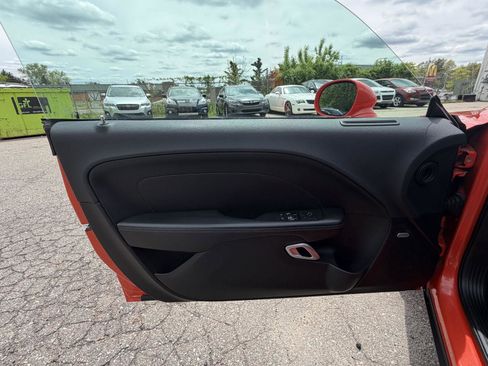 Used 2017 Dodge Challenger GT w/ Driver Convenience Group AWD/4WD image 11
