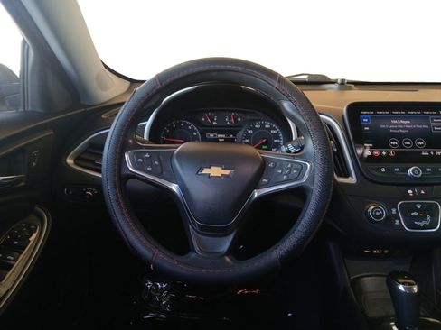 Used 2020 Chevrolet Malibu LS image 12