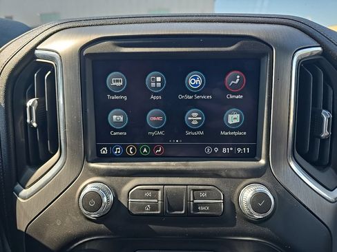 Used 2021 GMC Sierra 3500 Denali w/ Denali Ultimate Package AWD/4WD image 34