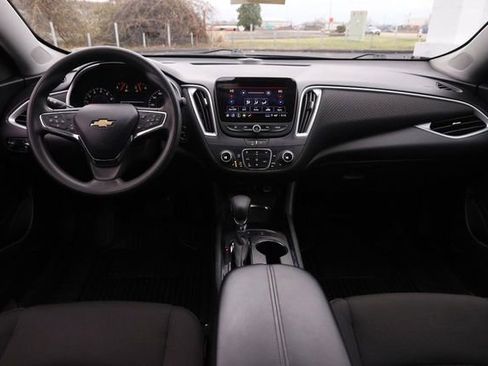 Used 2024 Chevrolet Malibu LT image 20