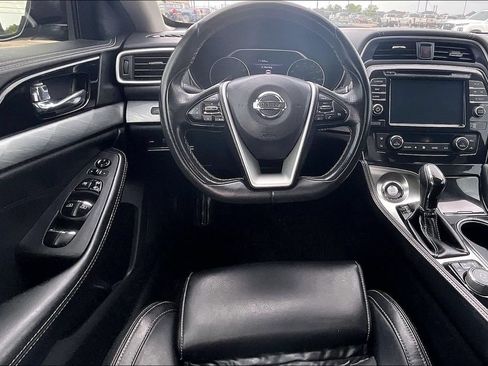 Used 2017 Nissan Maxima 3.5 SV FWD image 8