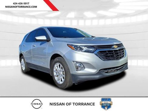 Used 2020 Chevrolet Equinox LT w/ Driver Convenience Package FWD image 1