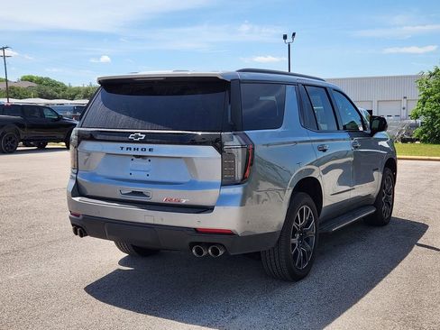 Used 2025 Chevrolet Tahoe RST w/ RST Capability Package AWD/4WD image 4