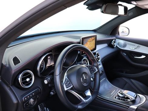Used 2018 Mercedes-Benz GLC 43 AMG 4MATIC image 50