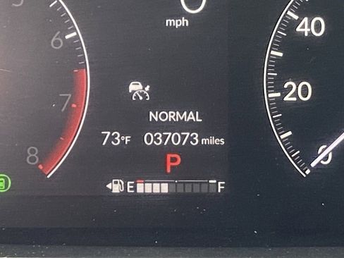Used 2025 Honda CR-V LX image 35