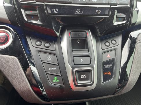 Used 2018 Honda Odyssey Elite image 30