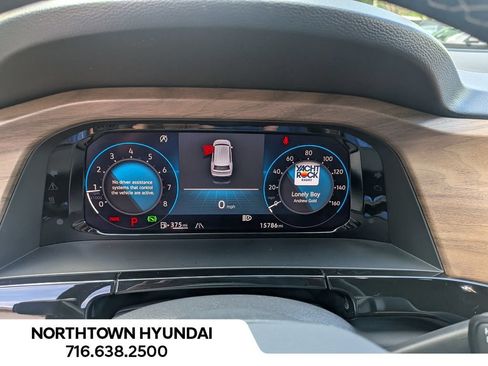 Used 2026 Volkswagen Atlas SE AWD/4WD image 9