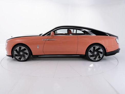 Certified 2024 Rolls-Royce Spectre w/ Spectre Launch Package AWD/4WD image 2