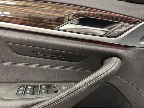Used 2019 BMW 540i xDrive w/ Executive Package AWD/4WD image 23