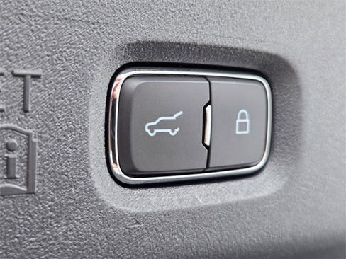 New 2025 Ford Expedition Tremor image 8