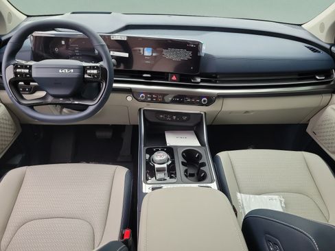New 2027 Kia Carnival SX Prestige FWD image 7