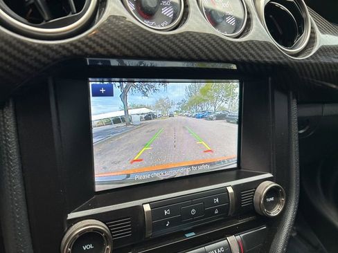 Used 2020 Ford Mustang Shelby GT500 w/ Technology Package image 9