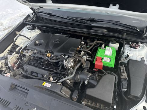 Used 2021 Toyota Camry SE image 30