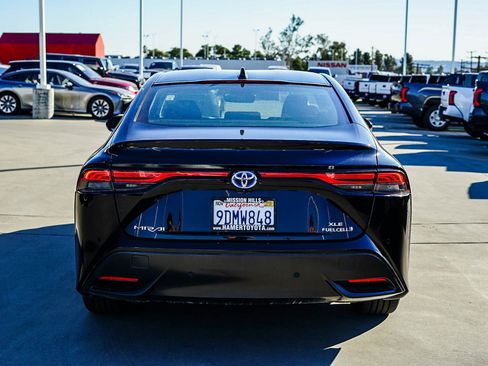Used 2022 Toyota Mirai XLE image 6