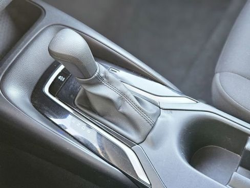 Used 2024 Toyota Corolla LE FWD image 24
