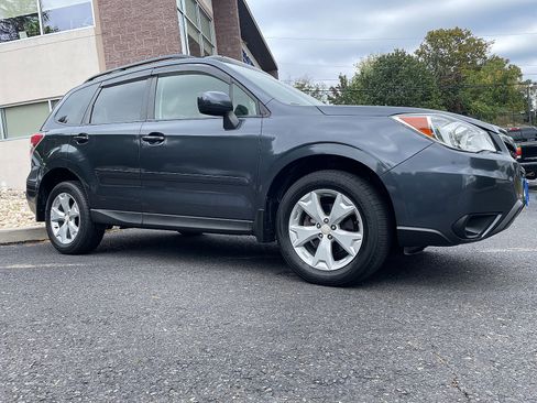 Used 2016 Subaru Forester 2.5i Premium image 18