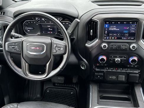 Used 2021 GMC Sierra 1500 AT4 w/ Off-Road Performance Package image 14