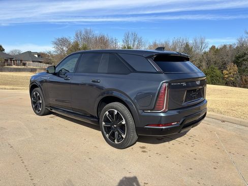 New 2026 Cadillac Escalade IQ Sport 1 w/ LPO, Floor Liner Package image 6