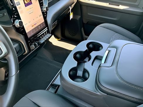 New 2026 RAM 2500 Tradesman AWD/4WD image 9