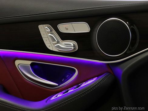 Used 2022 Mercedes-Benz GLC 43 AMG AMG GLC 43 image 26