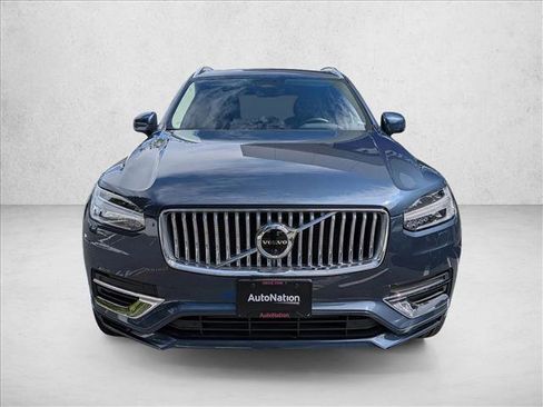 Used 2023 Volvo XC90 T8 Plus w/ Protection Package Premier image 2