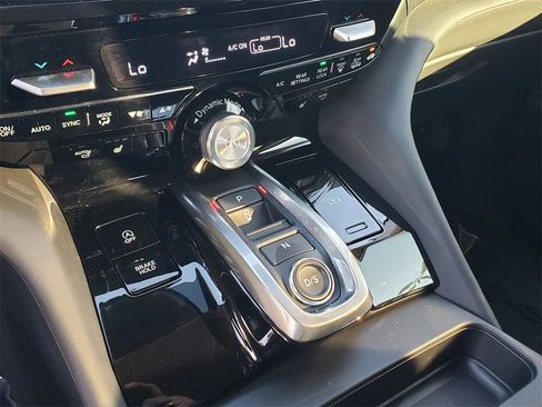 Used 2025 Acura MDX Technology Package image 31