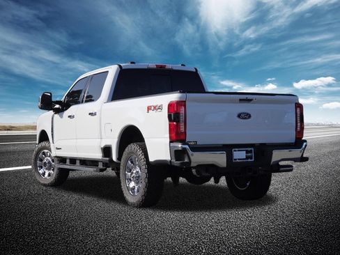 Used 2024 Ford F250 Lariat w/ Chrome Package AWD/4WD image 21
