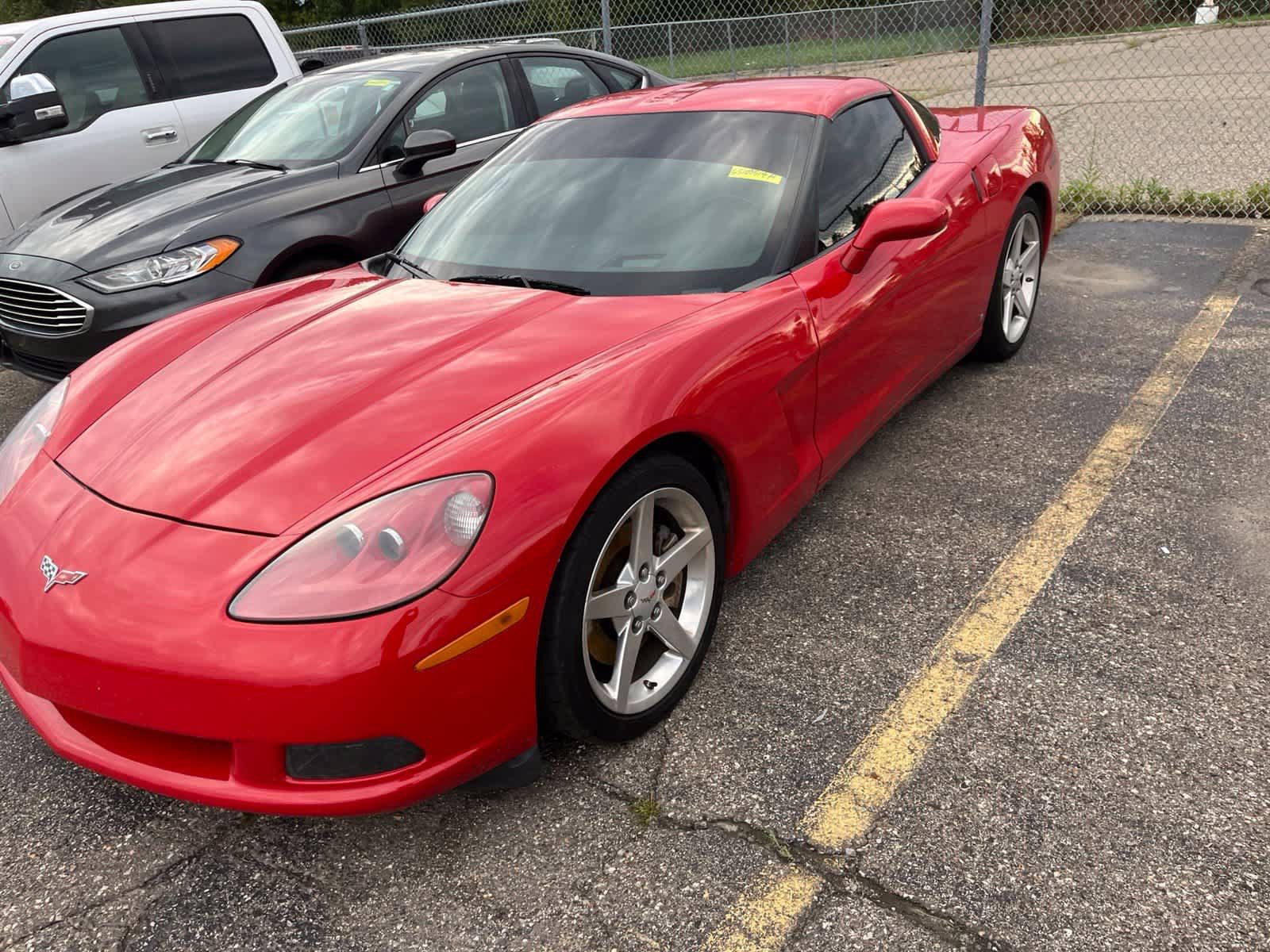 Used 2006 Chevrolet Corvette Coupe w/ Preferred Equipment Group RWD image 5