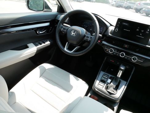 Used 2026 Honda CR-V EX-L image 18