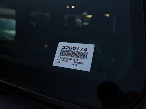 New 2026 Jeep Gladiator Sport image 34