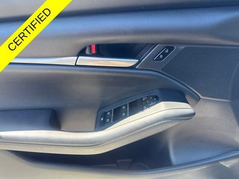 Used 2023 MAZDA MAZDA3 s FWD image 9
