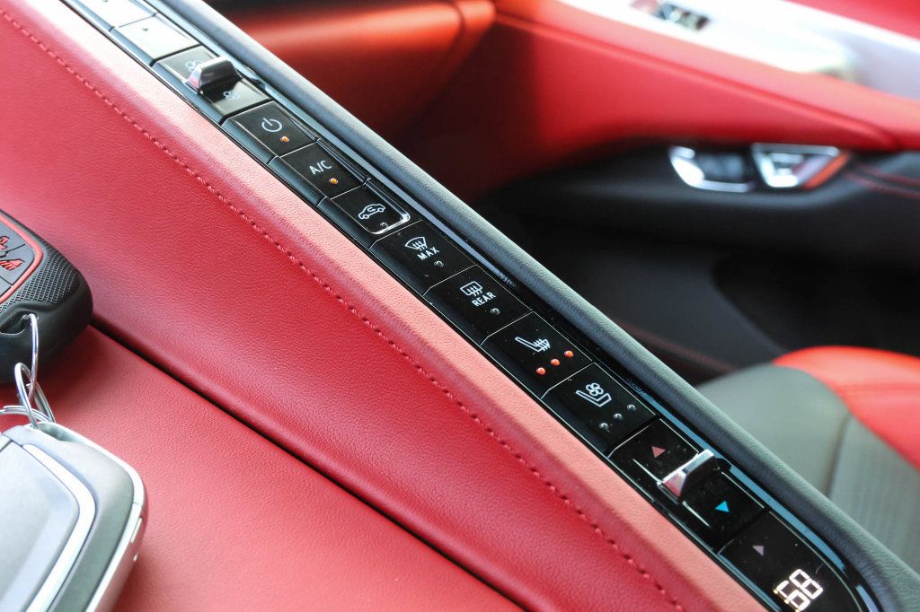 Used 2024 Chevrolet Corvette Stingray Premium Cpe w/ Z51 Performance Package RWD image 22