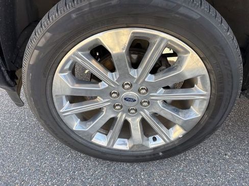 Used 2021 Ford F150 Limited AWD/4WD image 16