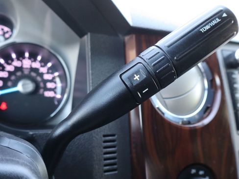 Used 2011 Ford F350 Lariat w/ Lariat Ultimate Pkg image 33