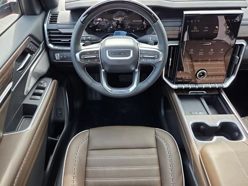 New 2026 GMC Acadia Denali Ultimate FWD image 10