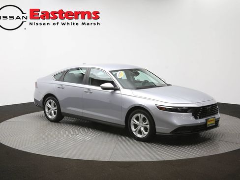 Used 2023 Honda Accord LX image 46