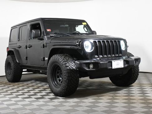 Used 2021 Jeep Wrangler Unlimited Sport image 9