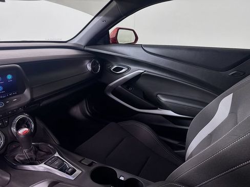 Used 2022 Chevrolet Camaro SS RWD image 23