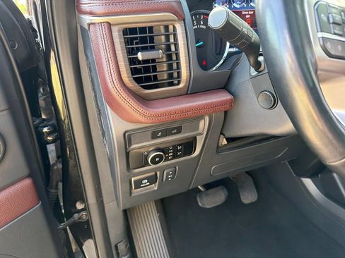 Used 2024 Ford Expedition Max Limited RWD image 28