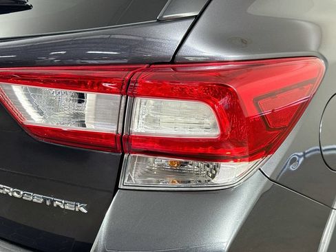 Used 2019 Subaru Crosstrek 2.0i Limited w/ Moonroof Package w/Navigation AWD/4WD image 32