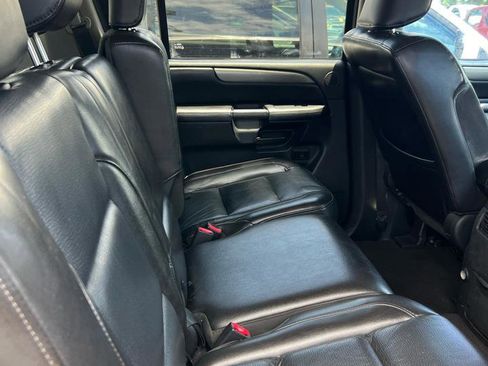 Used 2009 Nissan Armada SE w/ Premium Pkg RWD image 6