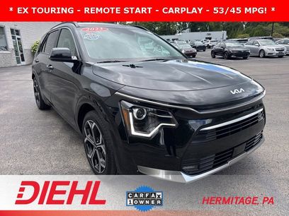 Used 2023 Kia Niro EX Touring