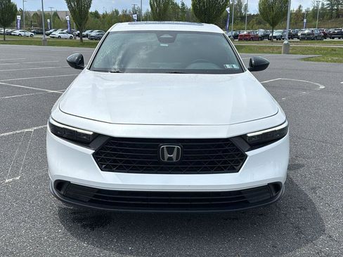Used 2024 Honda Accord Sport image 16