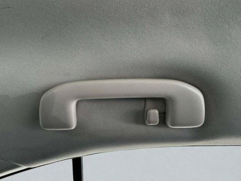 Used 2020 Toyota Corolla LE FWD image 39