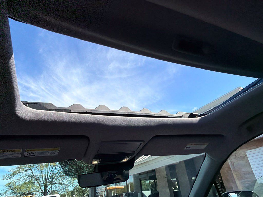 Used 2022 Honda Ridgeline RTL-E image 19