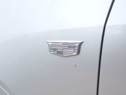 Used 2019 Cadillac XT5 FWD image 46